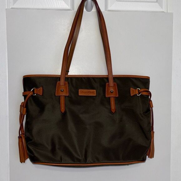NWT Dooney & Bourke Davis Tassel Shopper tote bag purse Tmoro leather & nylon - Picture 1 of 9